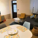 아파트 Alcova